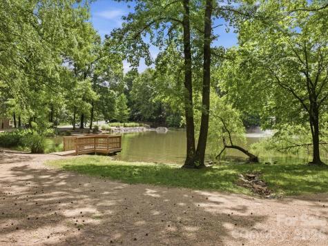 9804 Park Springs Court Charlotte NC 28210