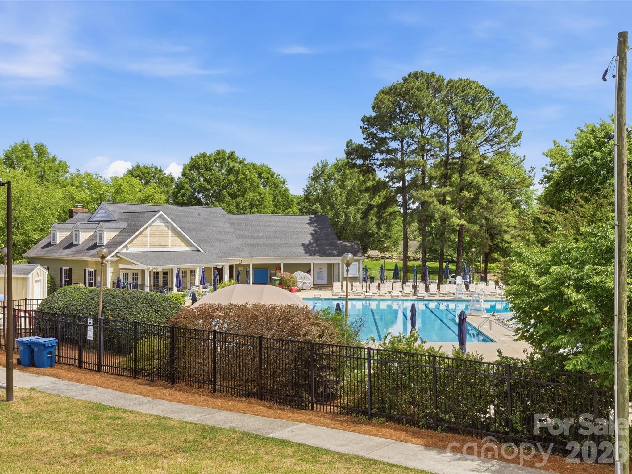 9804 Park Springs Court Charlotte NC 28210