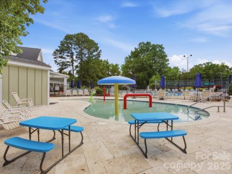 9804 Park Springs Court Charlotte NC 28210