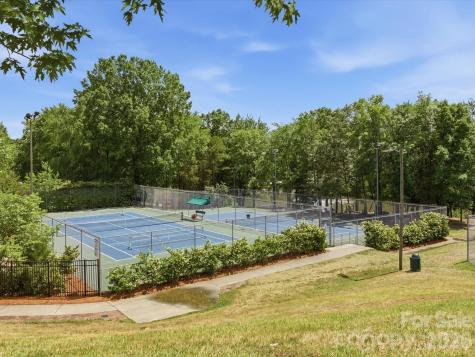 9804 Park Springs Court Charlotte NC 28210