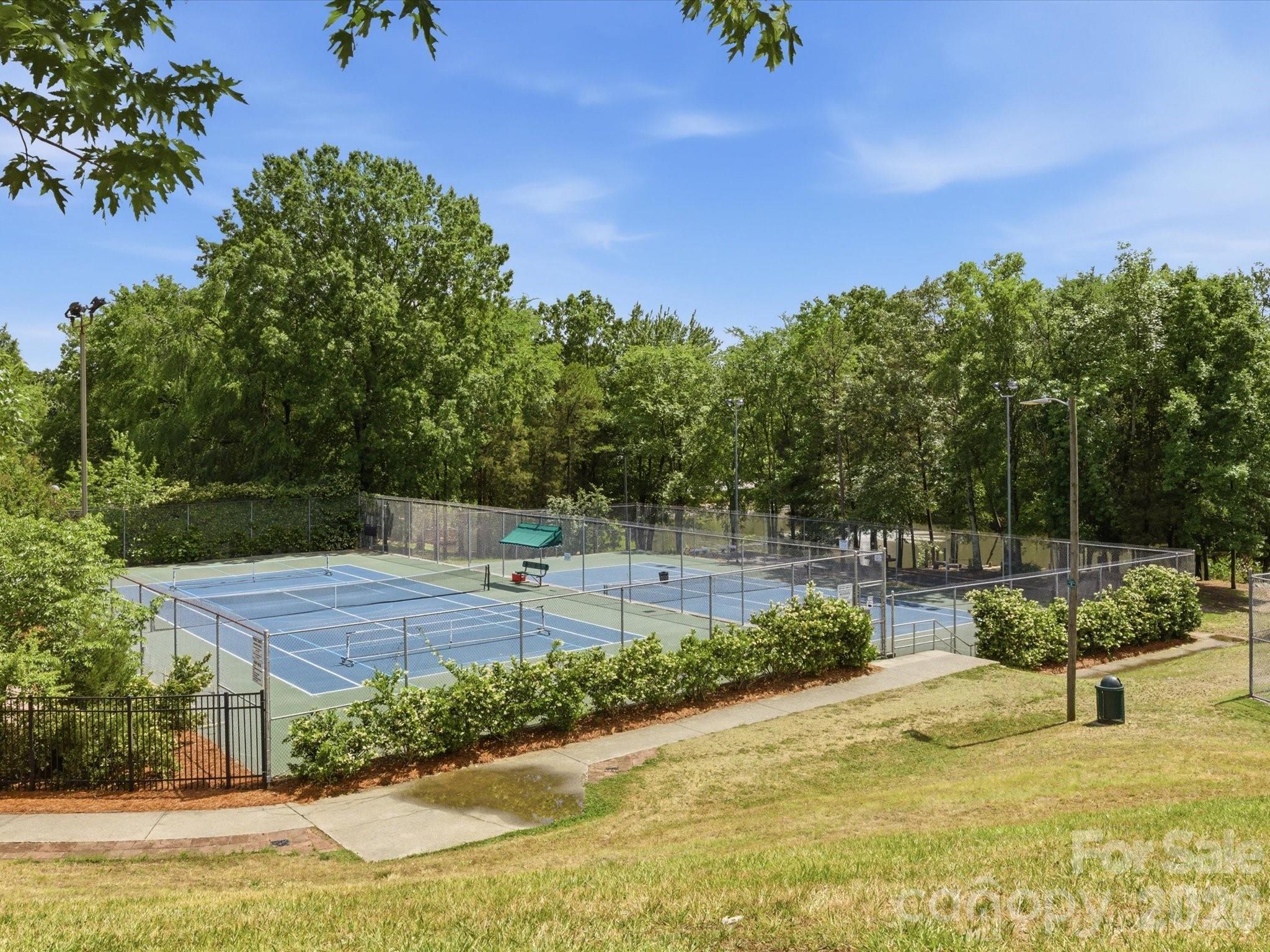 9804 Park Springs Court Charlotte NC 28210