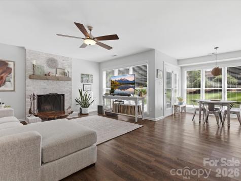 9804 Park Springs Court Charlotte NC 28210