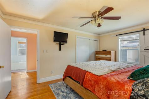 333 Oakview Park Road Asheville NC 28803