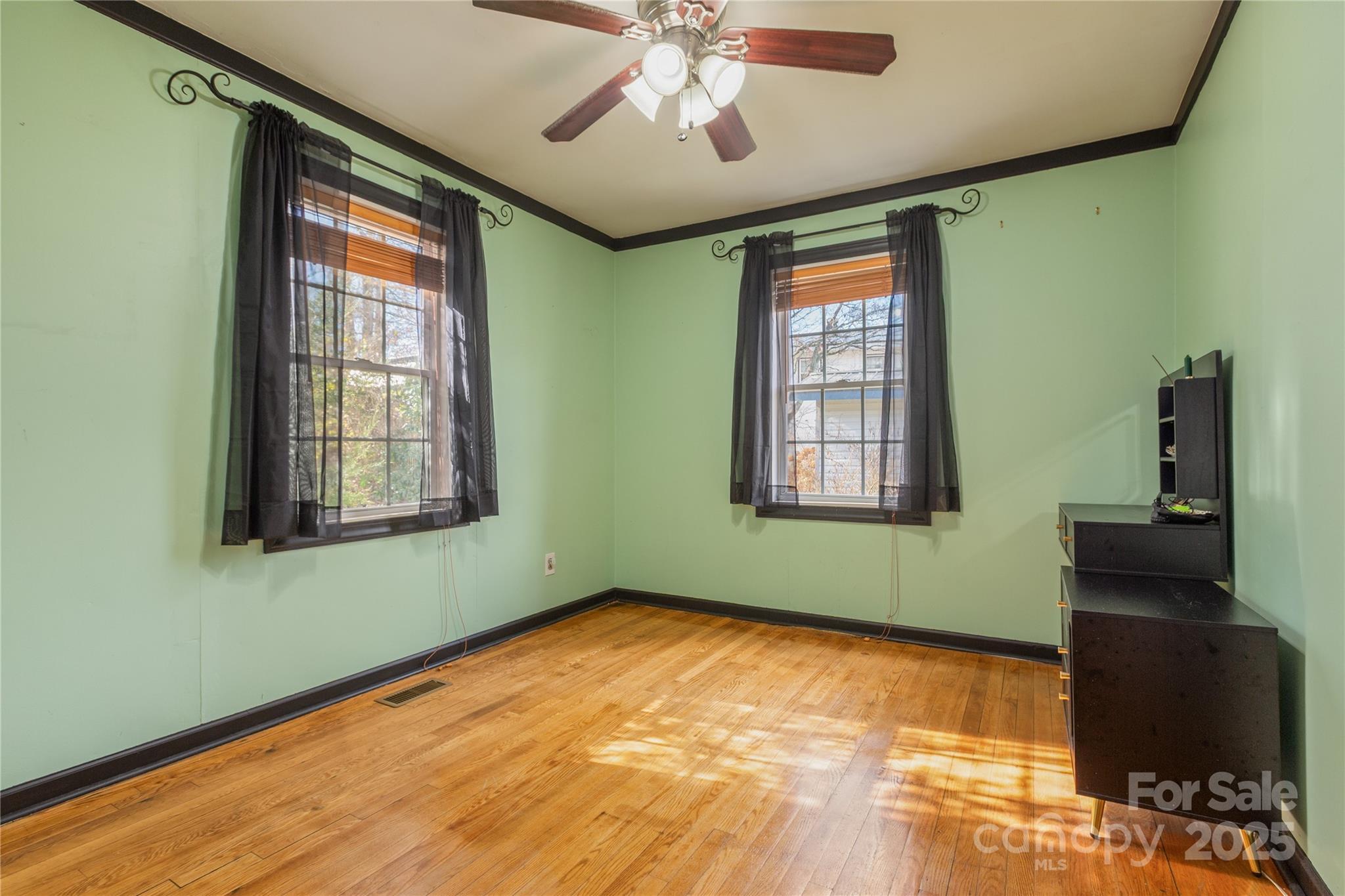 333 Oakview Park Road Asheville NC 28803