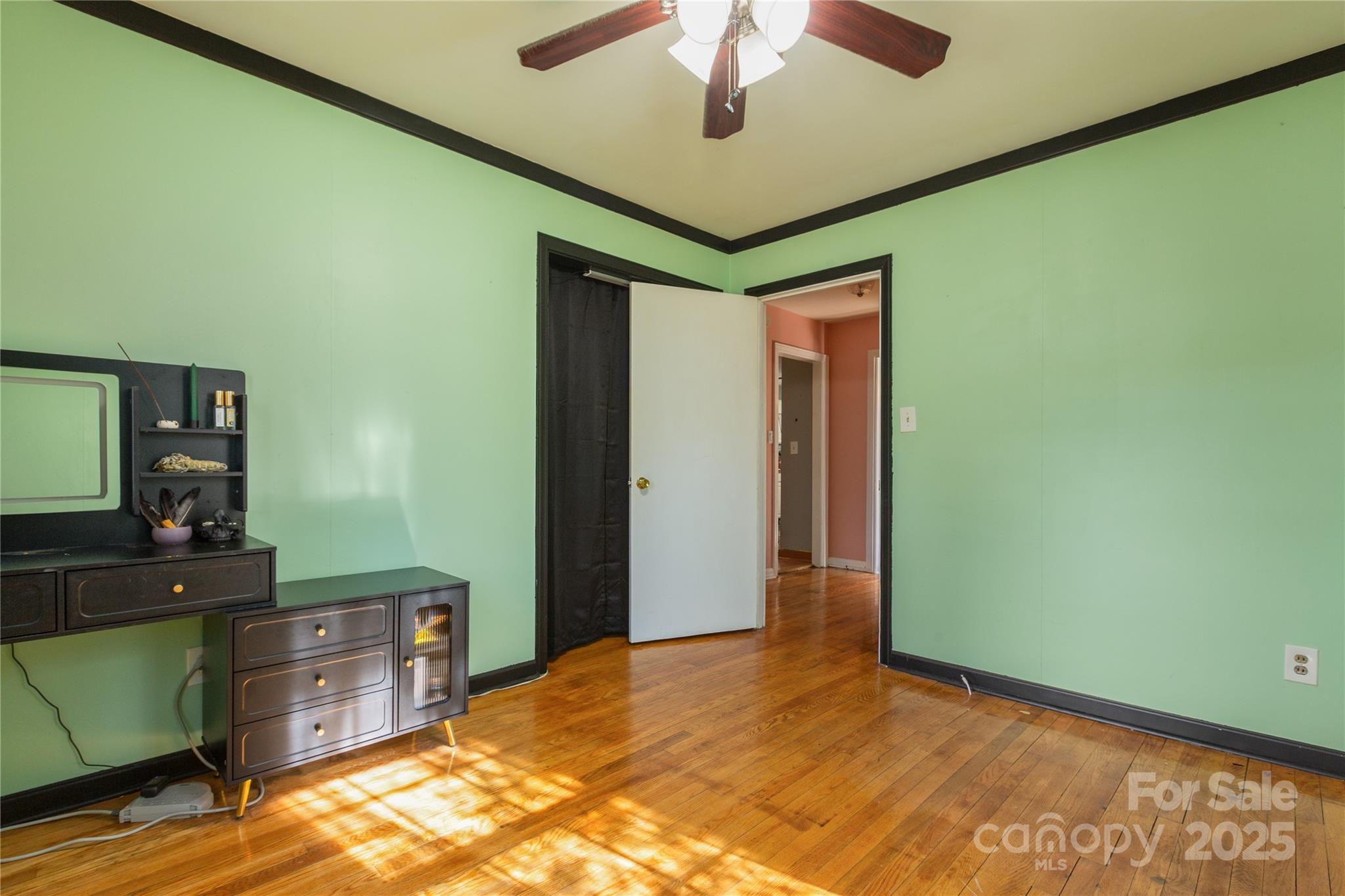 333 Oakview Park Road Asheville NC 28803