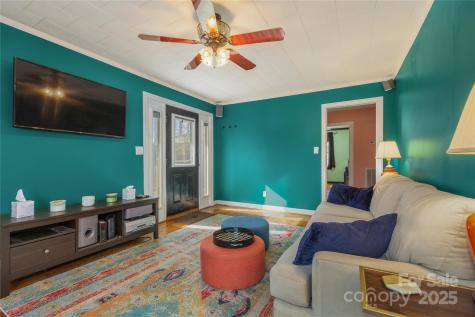 333 Oakview Park Road Asheville NC 28803