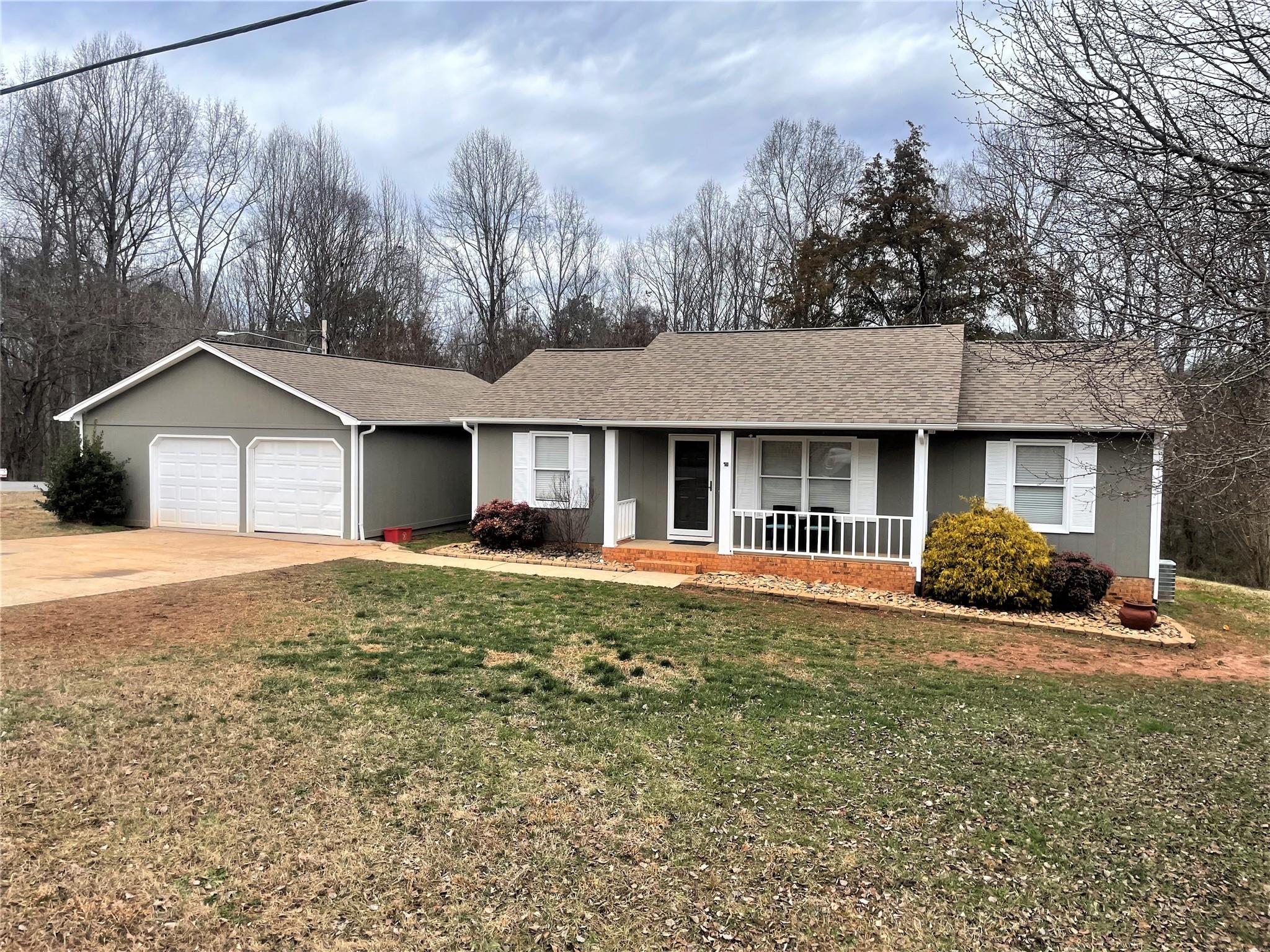 2240 Betts Lane Newton NC 28658
