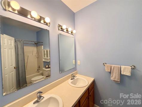 194 Beechnut Drive Hendersonville NC 28739