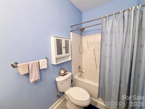 194 Beechnut Drive Hendersonville NC 28739
