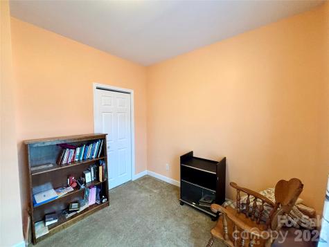 194 Beechnut Drive Hendersonville NC 28739
