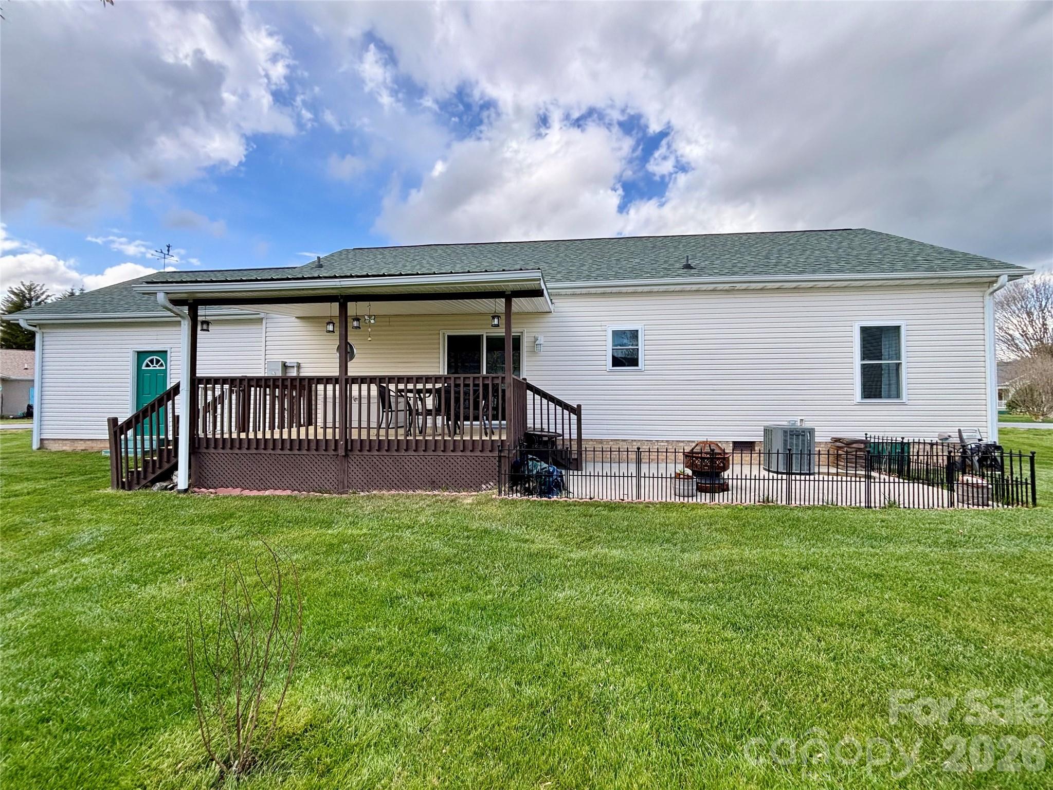 194 Beechnut Drive Hendersonville NC 28739
