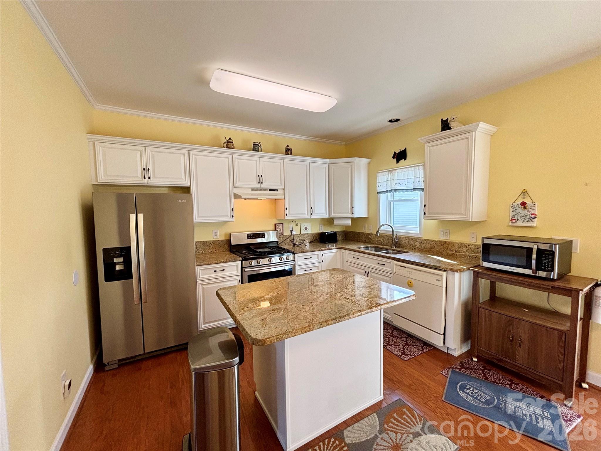 194 Beechnut Drive Hendersonville NC 28739