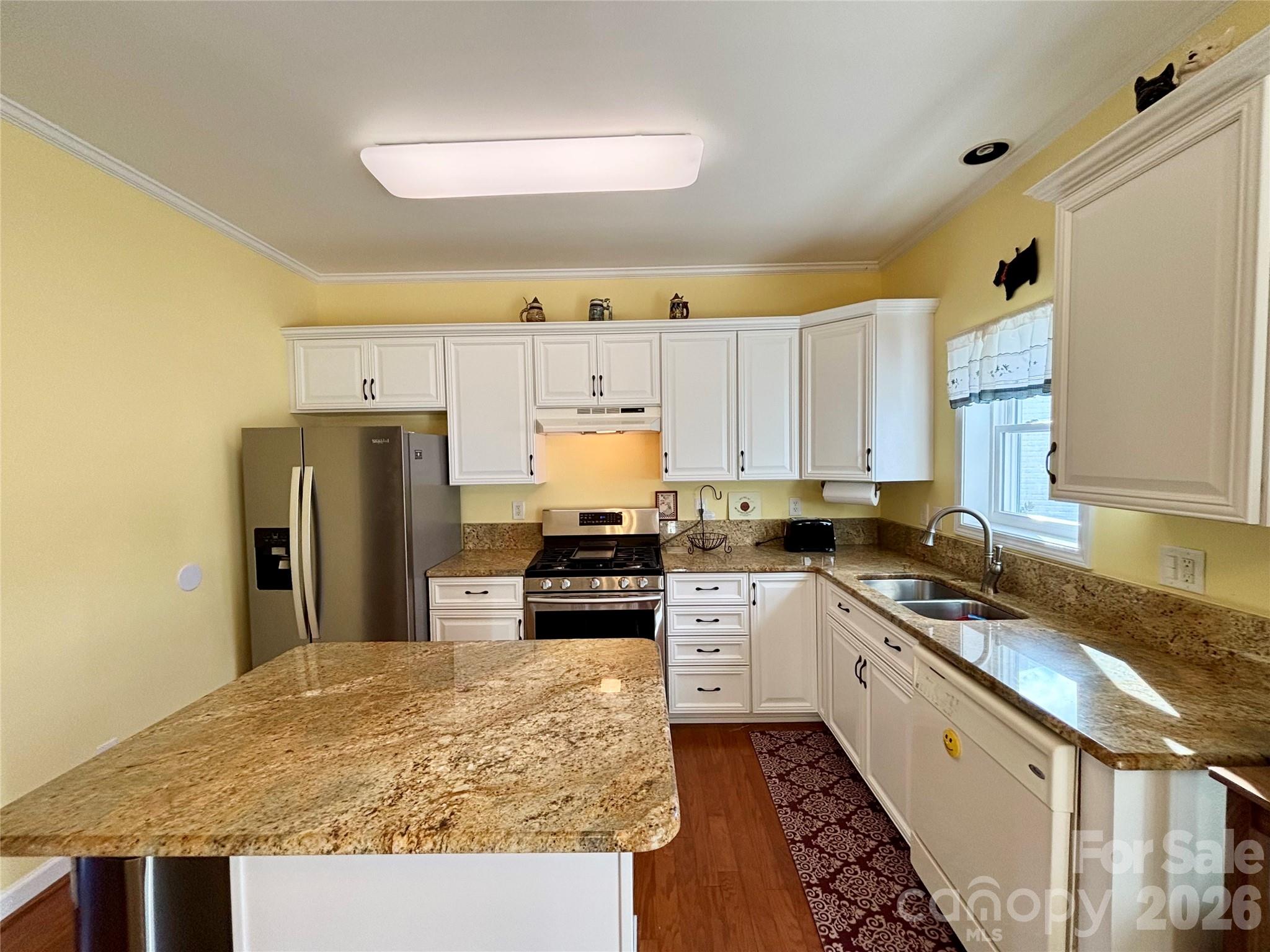 194 Beechnut Drive Hendersonville NC 28739