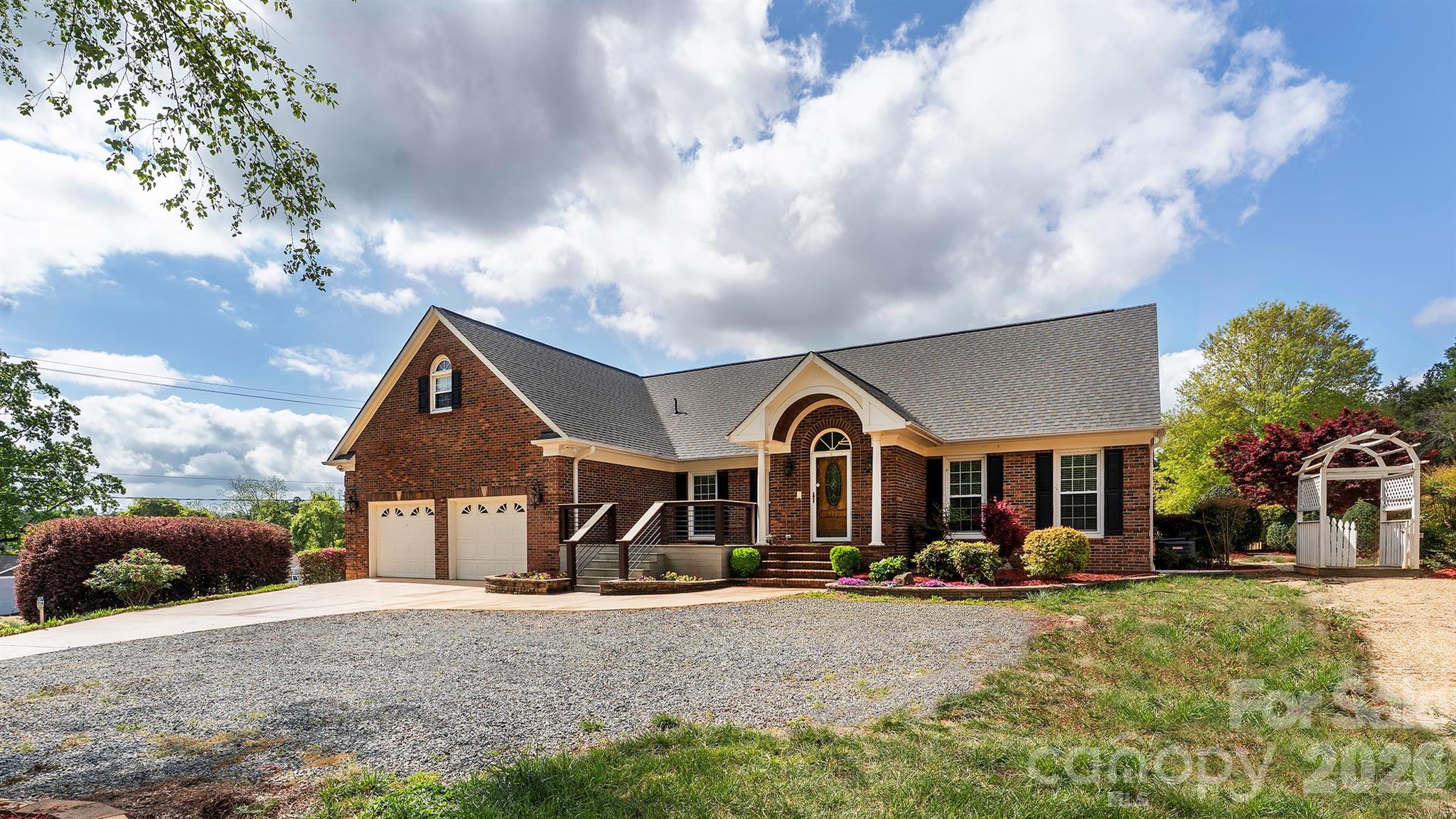 8219 Starnes Randall Road Charlotte NC 28215