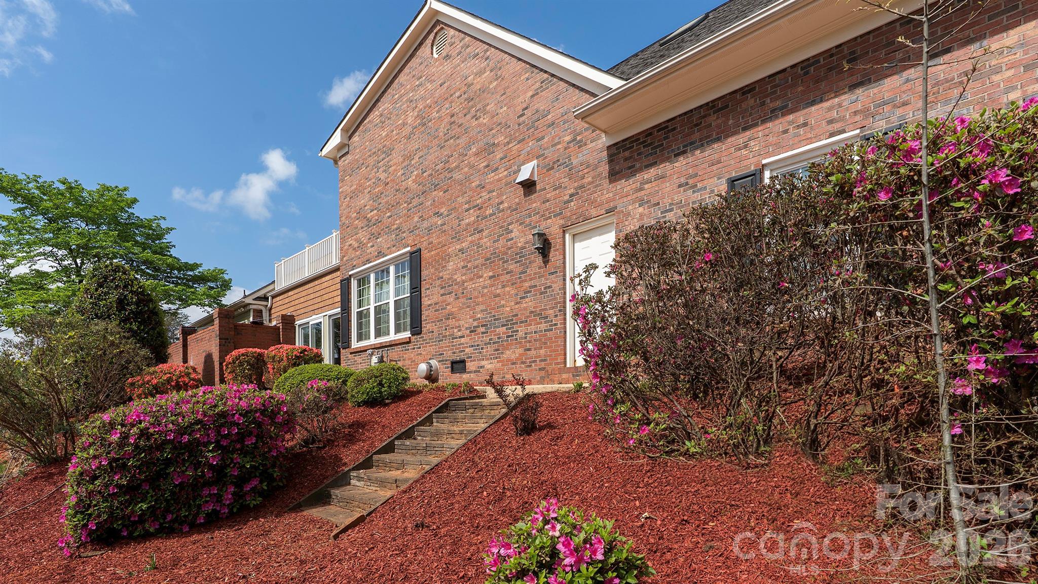 8219 Starnes Randall Road Charlotte NC 28215