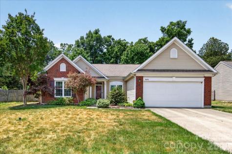 16046 Stuarts Draft Court Charlotte NC 28278