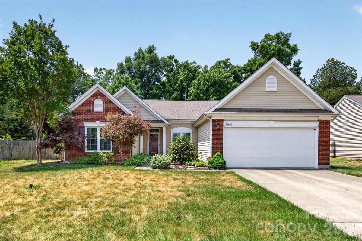 16046 Stuarts Draft Court Charlotte NC 28278