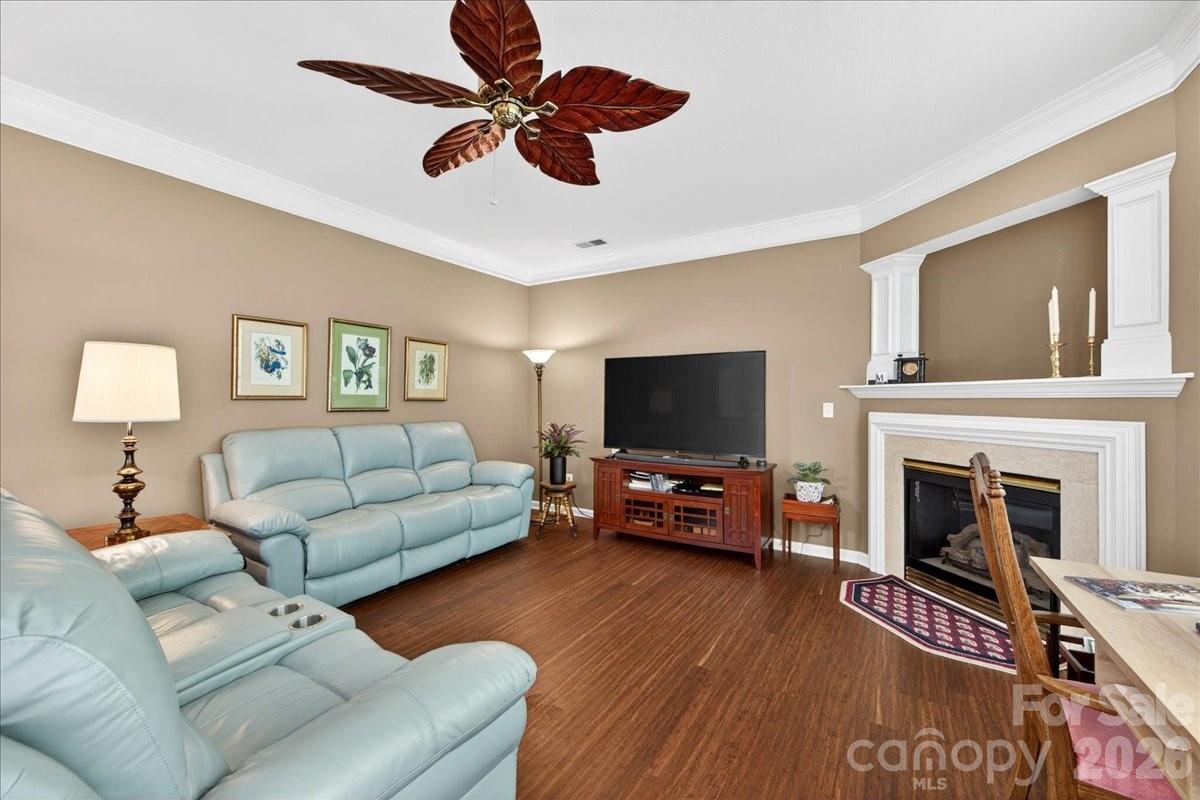16046 Stuarts Draft Court Charlotte NC 28278