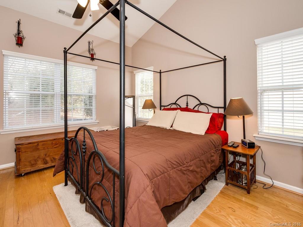 12203 Honor Guard Avenue Charlotte NC 28277