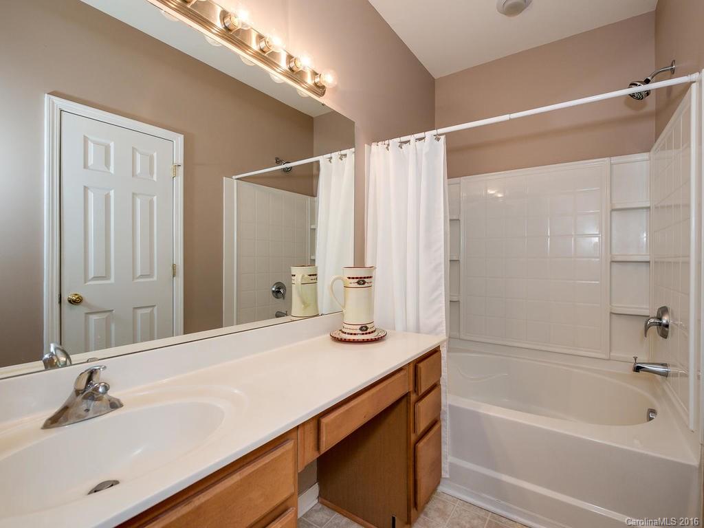12203 Honor Guard Avenue Charlotte NC 28277