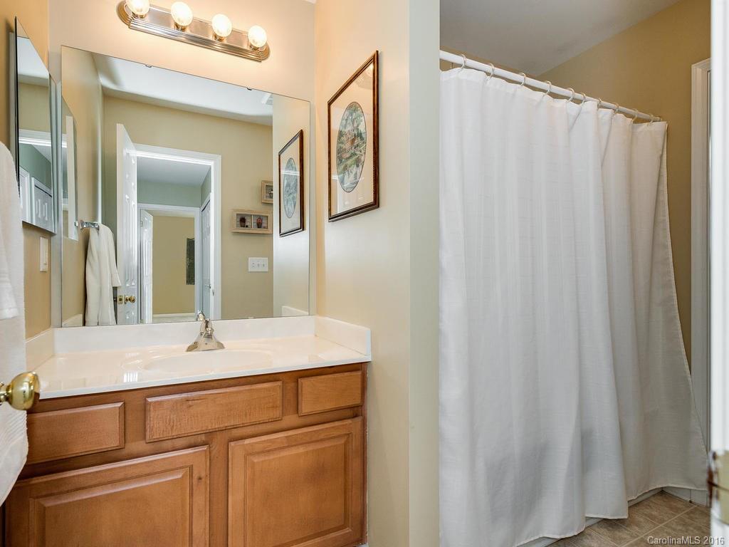 12203 Honor Guard Avenue Charlotte NC 28277