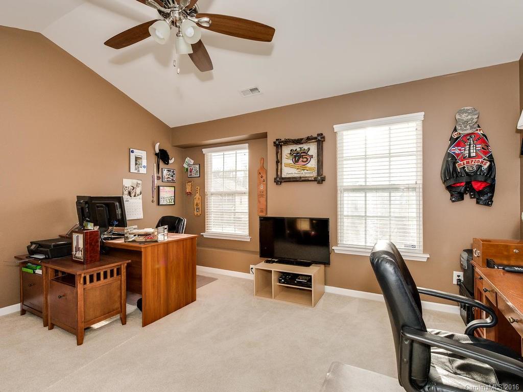 12203 Honor Guard Avenue Charlotte NC 28277