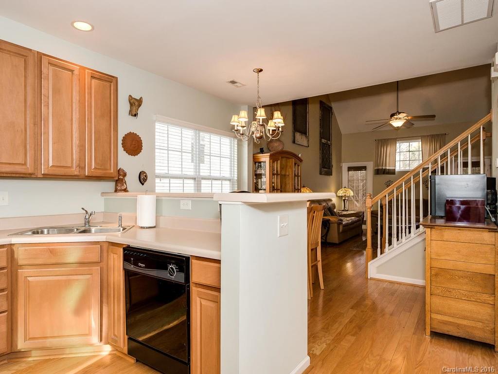 12203 Honor Guard Avenue Charlotte NC 28277