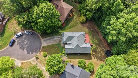 4808 Liska Court Charlotte NC 28227