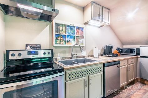 58 Great Aspen Way Black Mountain NC 28711