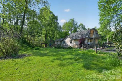 44 Dragonfly Lane Whittier NC 28789