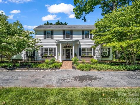 536 Maple Street Brevard NC 28712