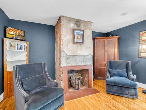 536 Maple Street Brevard NC 28712