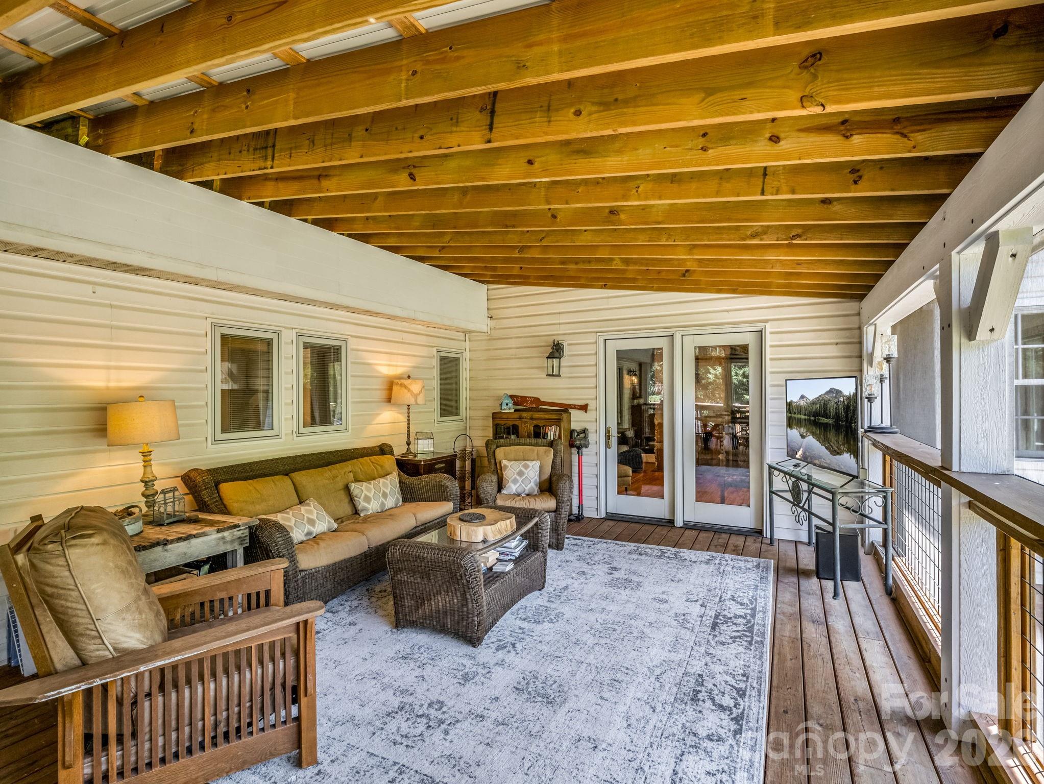 536 Maple Street Brevard NC 28712