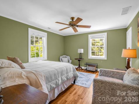 536 Maple Street Brevard NC 28712