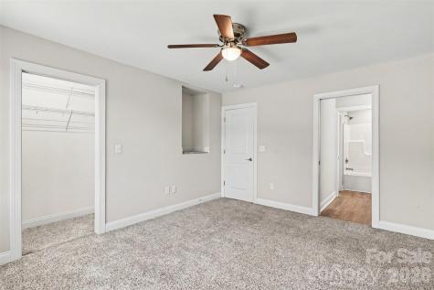 1006 10th Avenue NE Hickory NC 28601