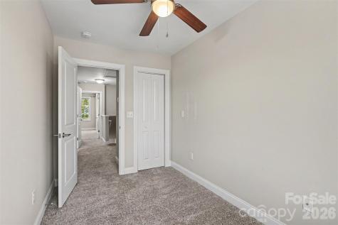 1006 10th Avenue NE Hickory NC 28601