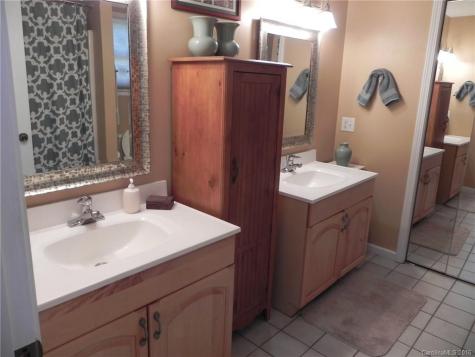 109 Boulder Way Asheville NC 28803