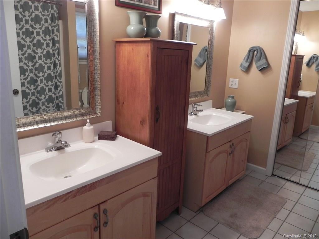 109 Boulder Way Asheville NC 28803
