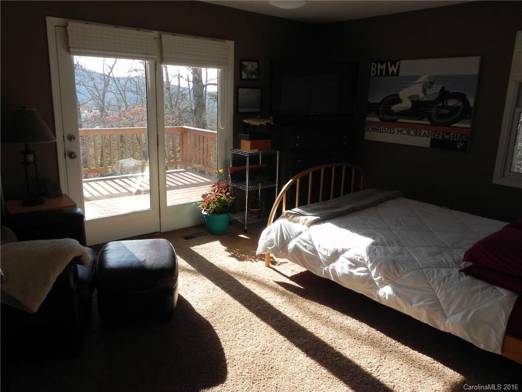 109 Boulder Way Asheville NC 28803