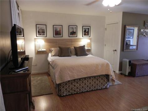 109 Boulder Way Asheville NC 28803