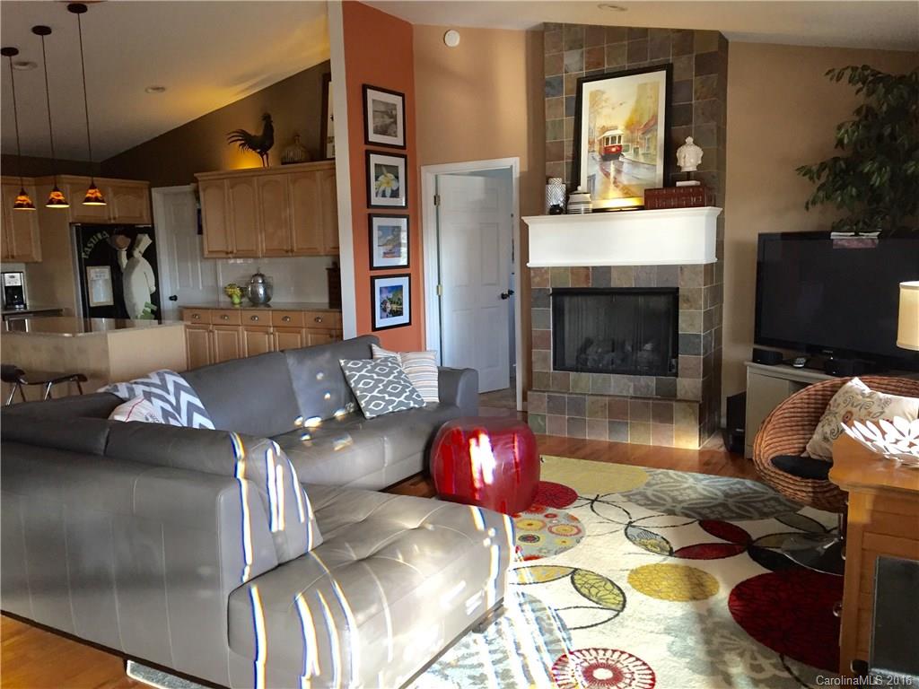 109 Boulder Way Asheville NC 28803