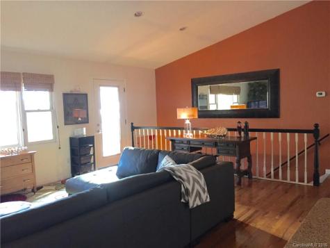 109 Boulder Way Asheville NC 28803