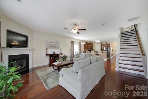 2492 Glyncastle Way Gastonia NC 28056