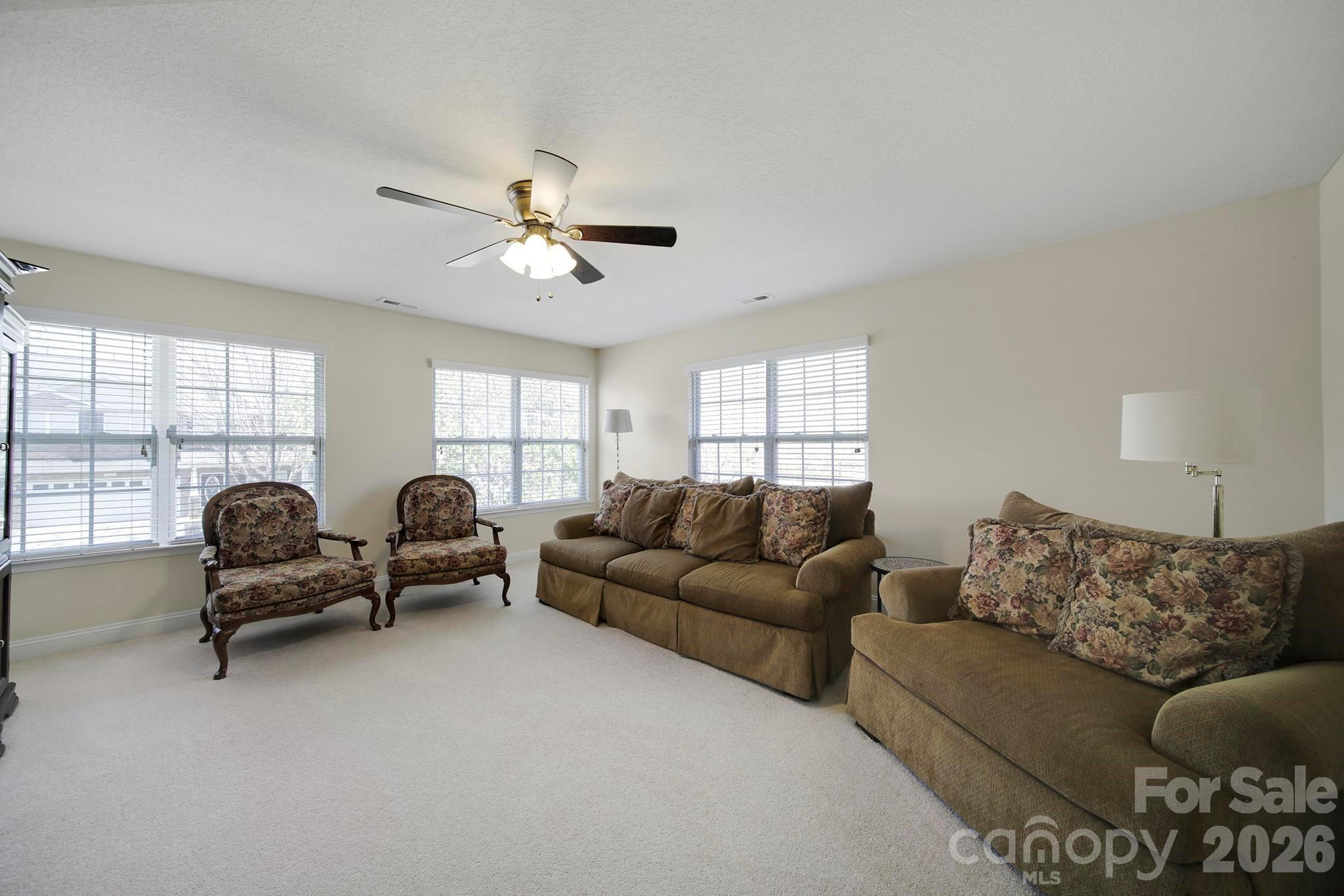 2492 Glyncastle Way Gastonia NC 28056