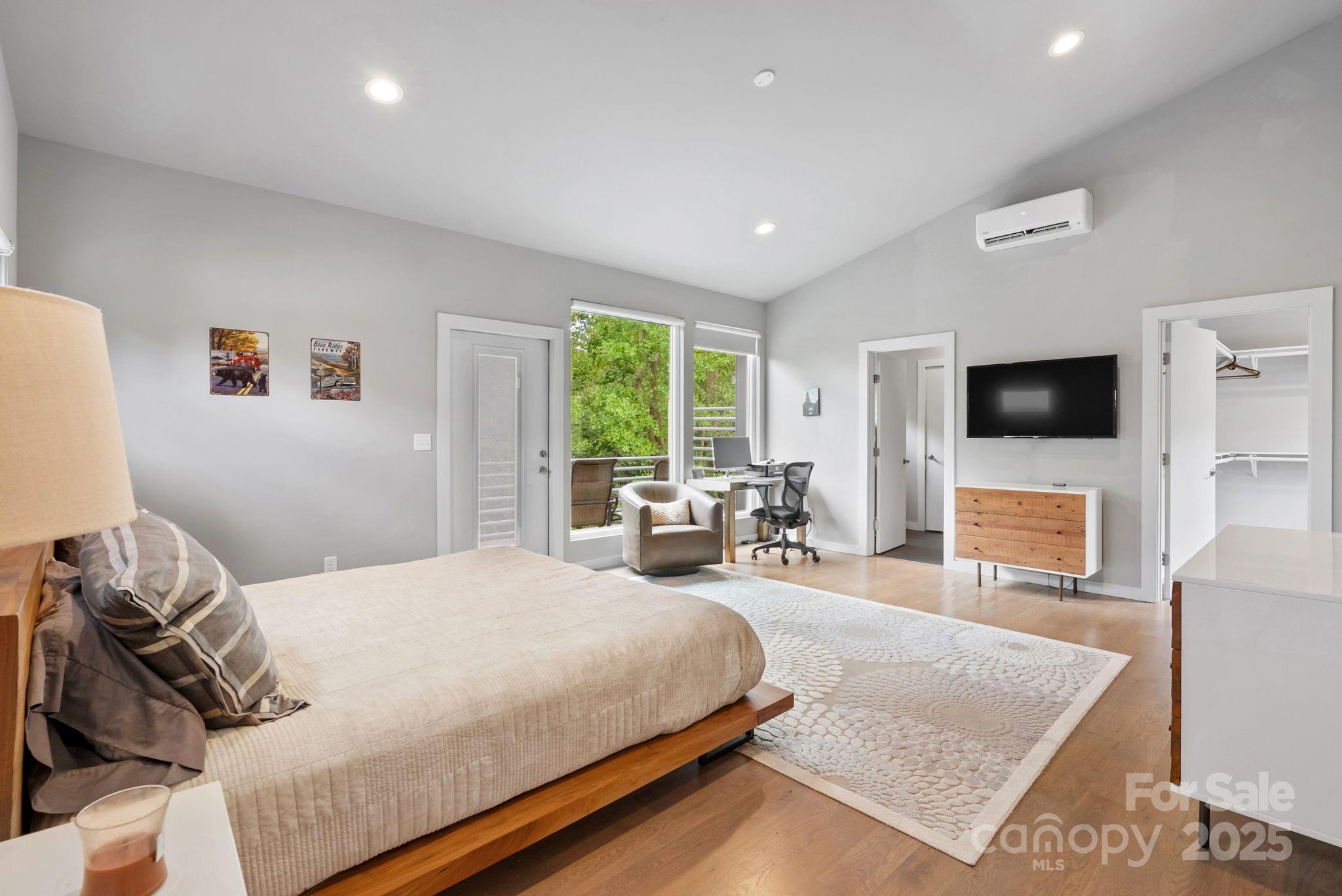 140 Waynesville Avenue Asheville NC 28806