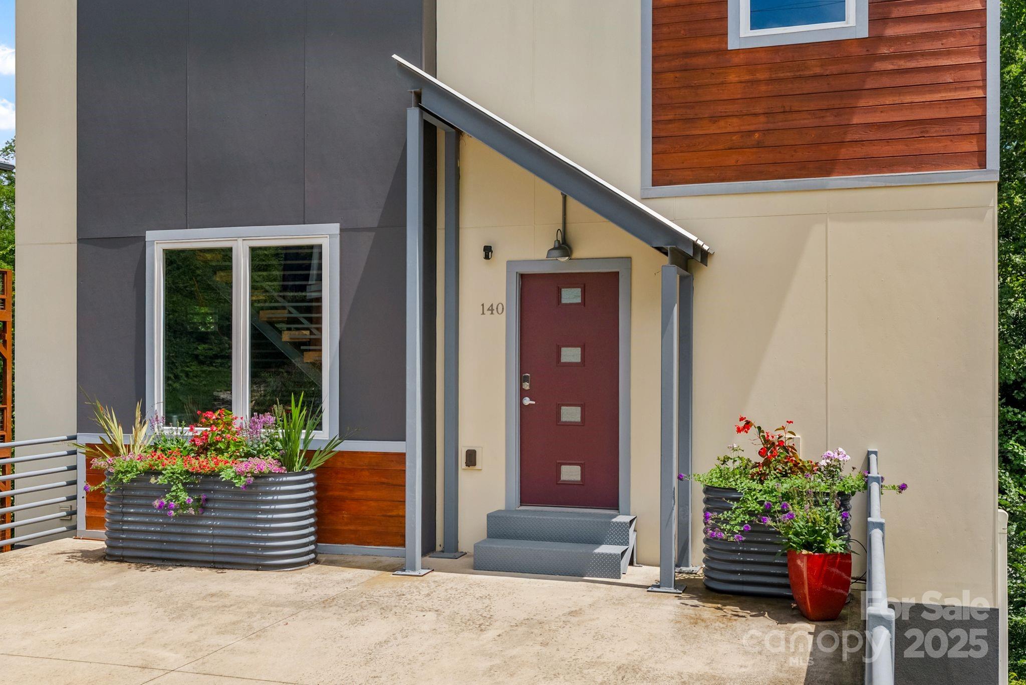 140 Waynesville Avenue Asheville NC 28806