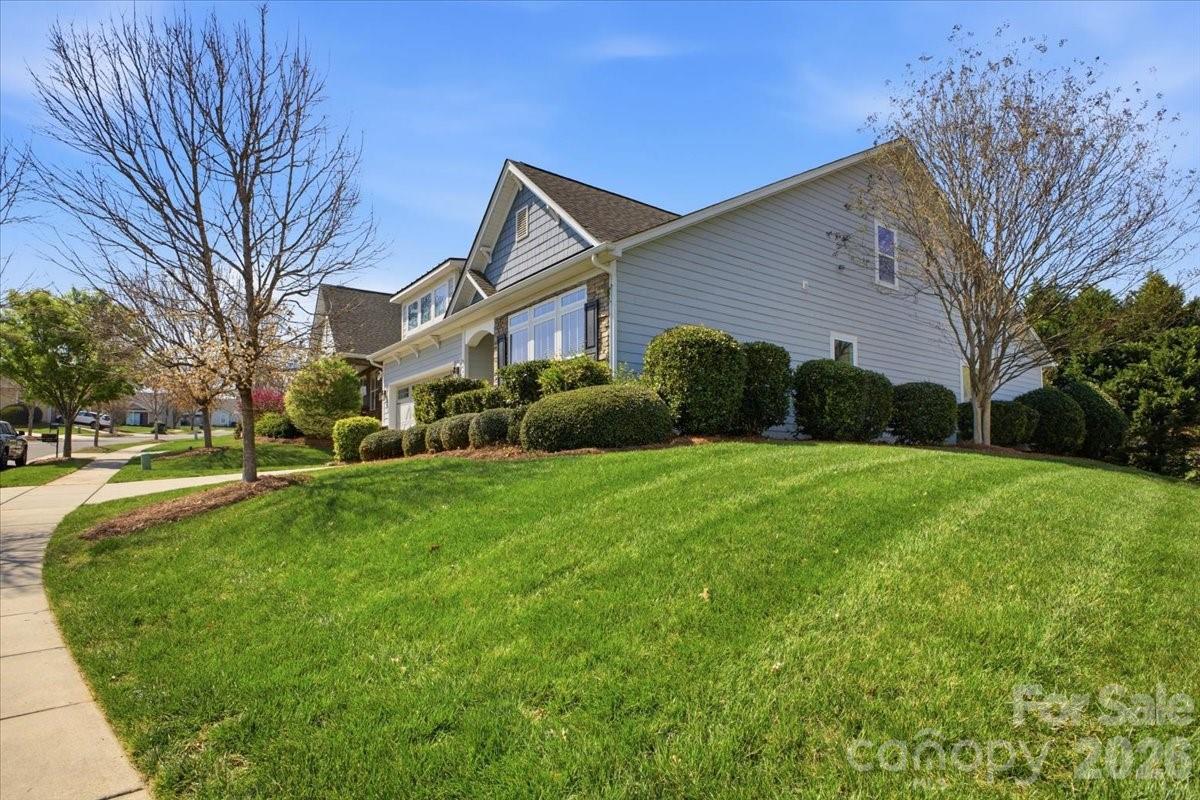 4406 Clos Du Val Road Charlotte NC 28214