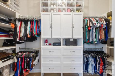 4406 Clos Du Val Road Charlotte NC 28214