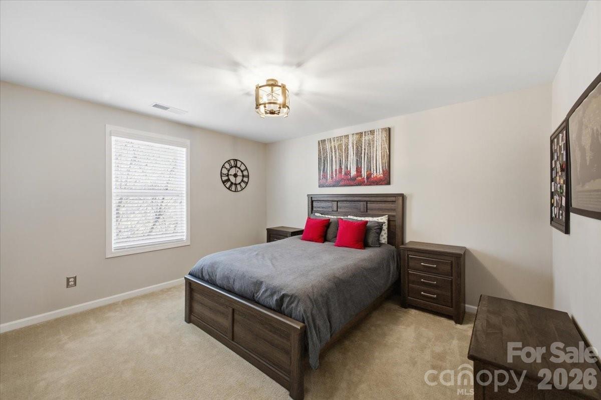 4406 Clos Du Val Road Charlotte NC 28214