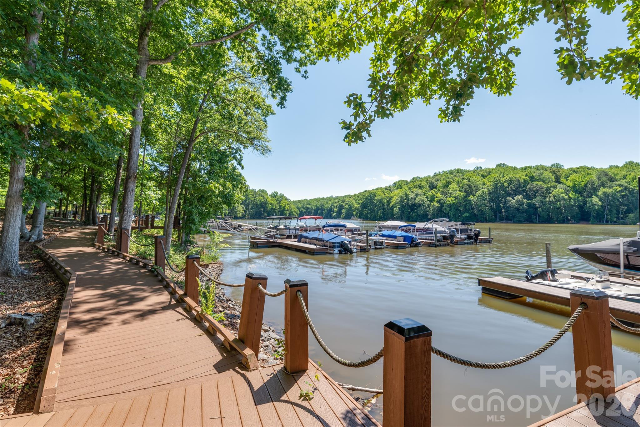 4406 Clos Du Val Road Charlotte NC 28214